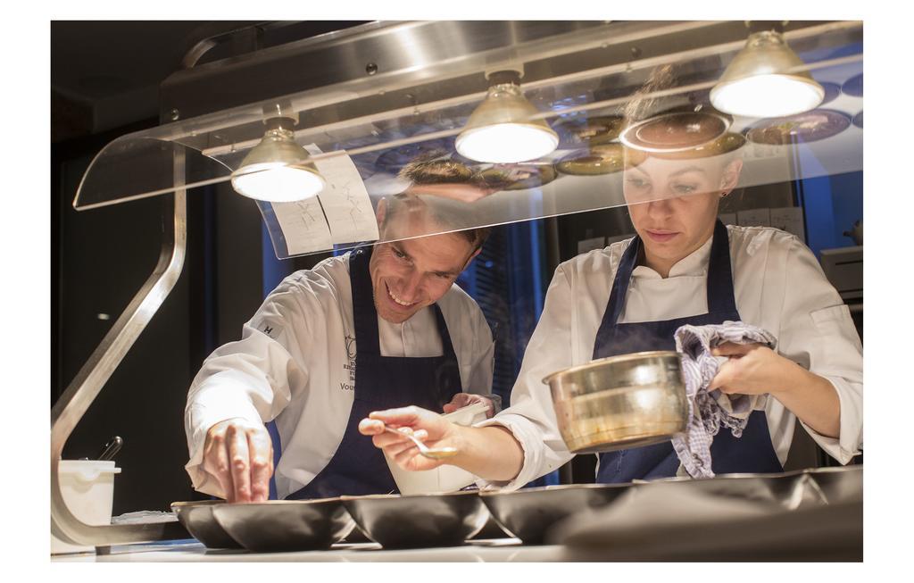 Hotel Restaurant Vous Le Vous Хаселт Екстериор снимка